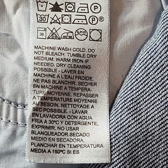 NEW Levi's BOYFRIEND Tapered Leg Dark Wash Jeans Mid Rise Women's 26 x 30 2658 - Picture 14 of 16